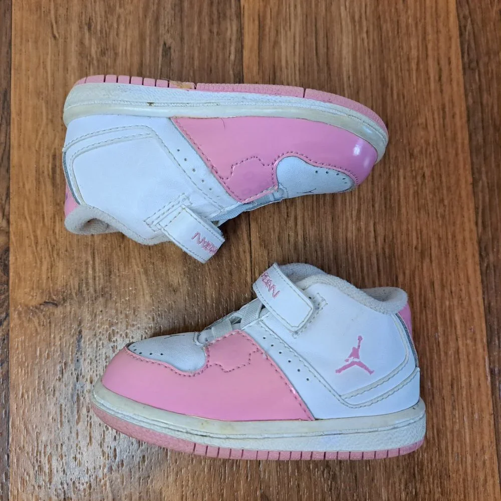 Jordan Baby Infant Girl's Hook and Loop Sneakers Pink and White Size 4C